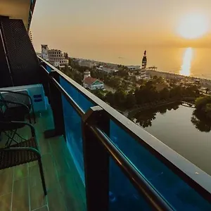 Travels In At Orby Sity Апартаменты Батуми